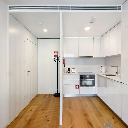 Casa Encantadora Fonte Nova * أفيرو