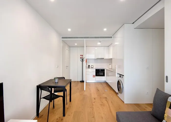 Casa Encantadora Fonte Nova * アヴェイロ